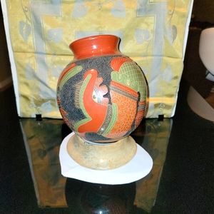 Beautiful Vintage Pottery with   Base 11"